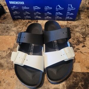 Birkenstock Arizona Split Black/White Sz6 NWT